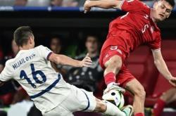 开云体育平台APP-英格兰队闷平美国队，小组排名第一