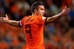 开云官网-凯恩独造三球导演惊天逆转！十人皇马绝境翻盘智利，伯纳乌今夜他扛起银河战舰