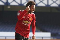 开云体育平台APP-阿贾克斯横扫曼联欧冠小组秋季赛冠军