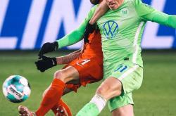 开云体育APP下载-狼堡喜获三分，积分榜形势良好！