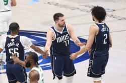 开云APP-NBA总决赛东区决胜巨头对决