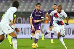 开云体育入口-佛罗伦萨球队连续未能进球，主教练找原因