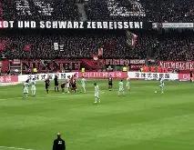 开云体育登录-纽伦堡后防稳固不失力，让对手徒劳无功