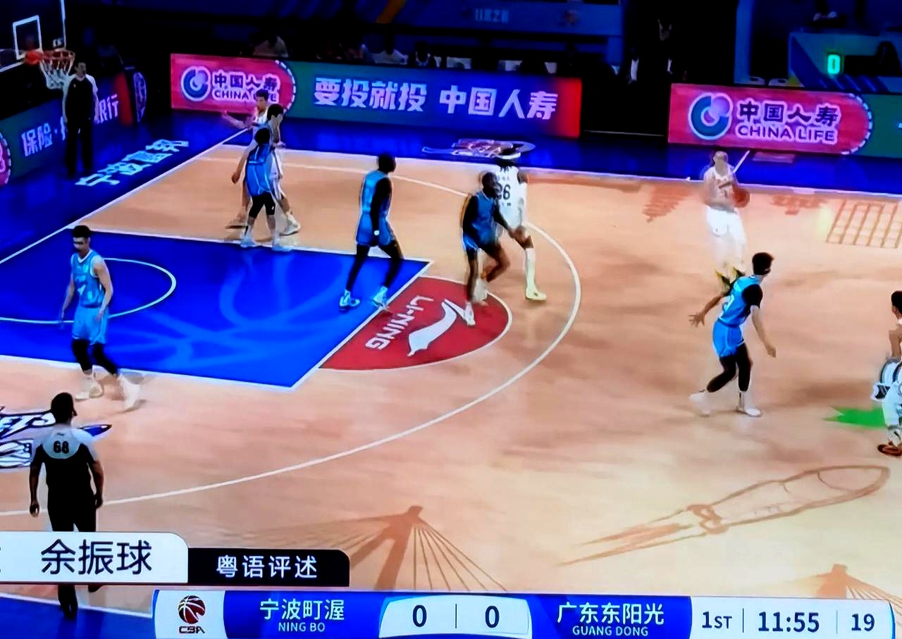 进攻打不开破局，球队射门乏力