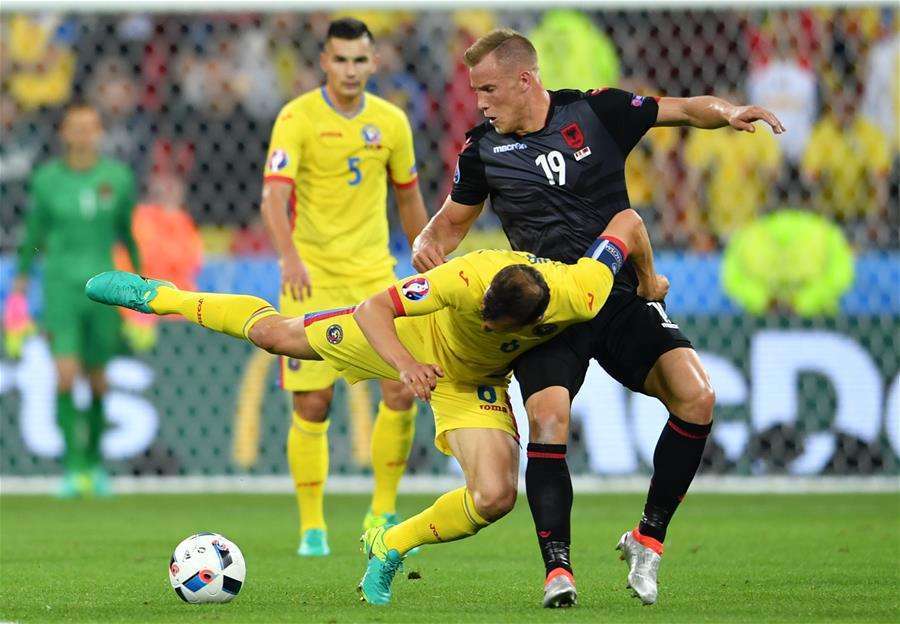 德国客场击败罗马尼亚，小组头名稳固