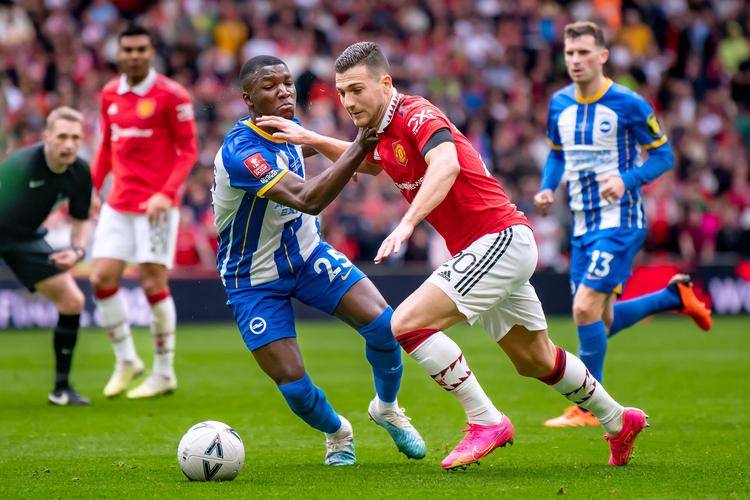 多特蒙德迎战劲旅，力求取胜保榜首的简单介绍