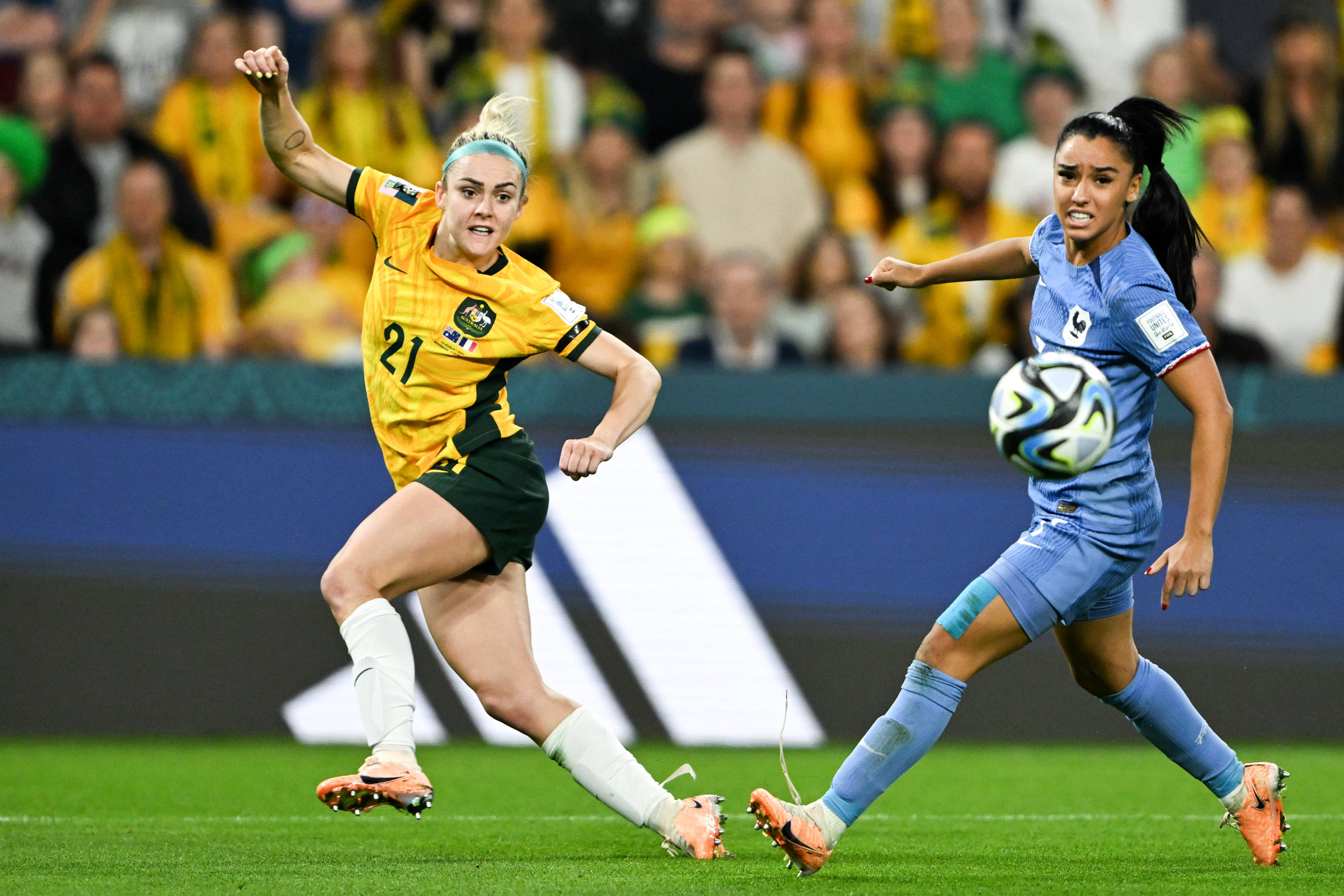 奥地利女足取得胜利，晋级关键比赛决赛的简单介绍