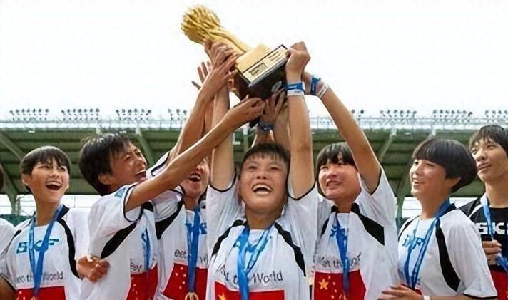 关于瓦利亚斯银鹰队在主场对阵孔迪亚的比赛中大胜的信息