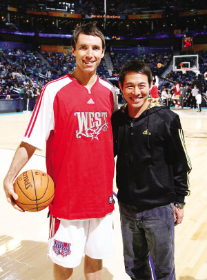 罗狮胜黄蜂，帕克全场最高得分力压诺维茨基的简单介绍