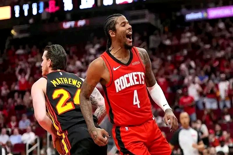 热火击败76人,施罗德独揽锋线打破黑暗的简单介绍 热火击败76人,施罗德独揽锋线打破黑暗的简单介绍