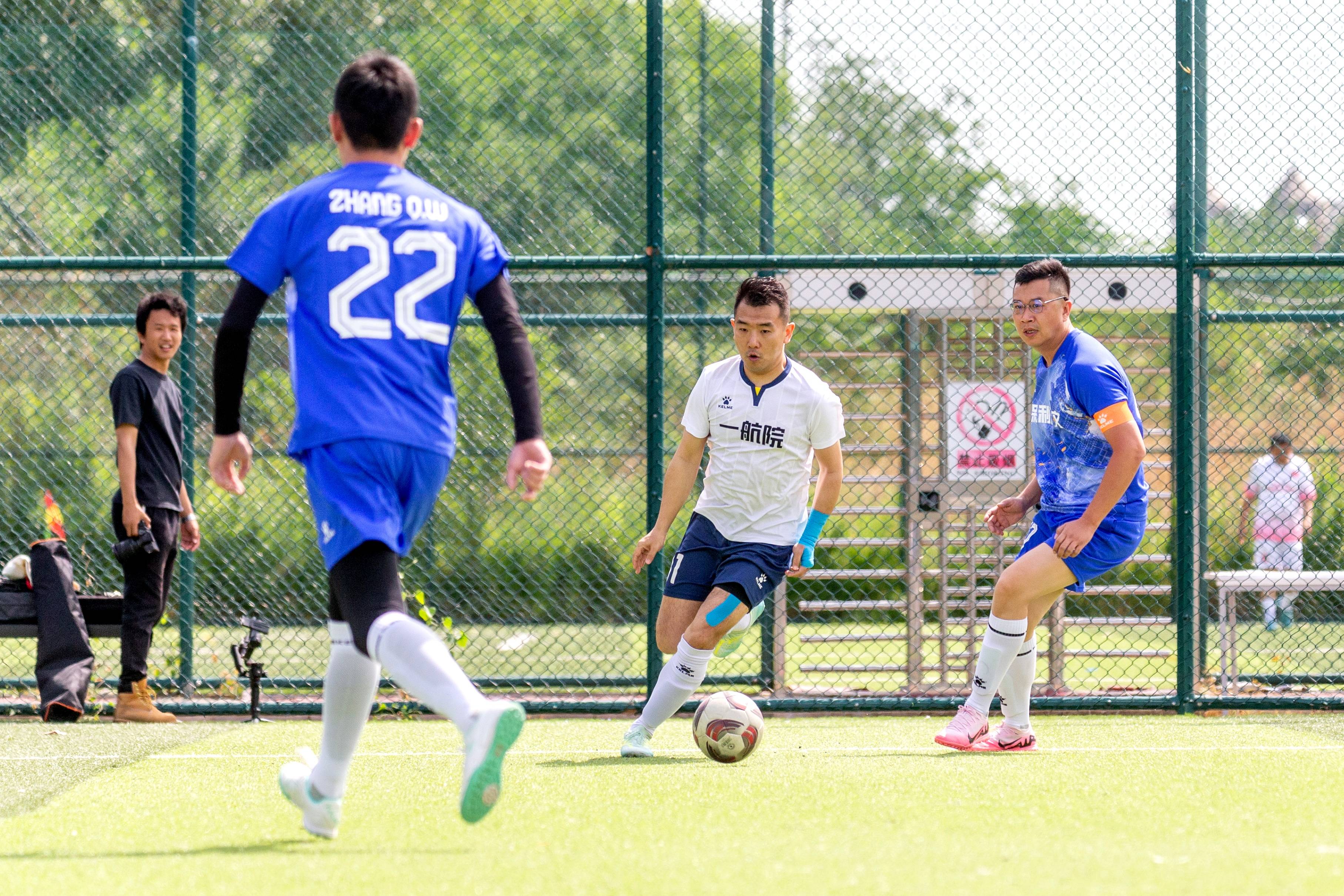 关于国内足球杯赛开启新赛季彰显实力的信息