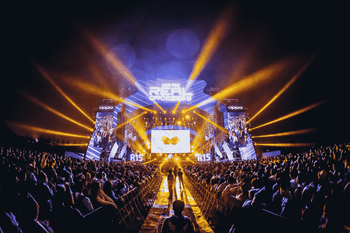 C9横扫KT,Tarzan开启传奇时刻强强对话入围赛,点燃全场激情 C9横扫KT,Tarzan开启传奇时刻强强对话入围赛,点燃全场激情