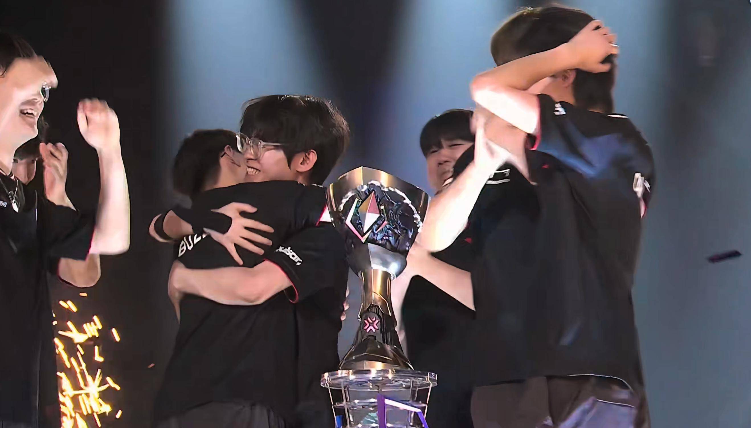 G2力克KT，Canyon单局斩获MVP峡谷大战全球总决赛，点燃全场激情