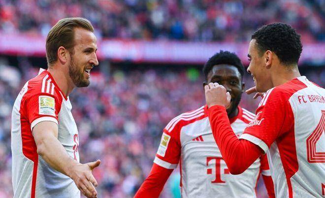 关于拜仁慕尼黑的胜利引起球迷的热议的信息