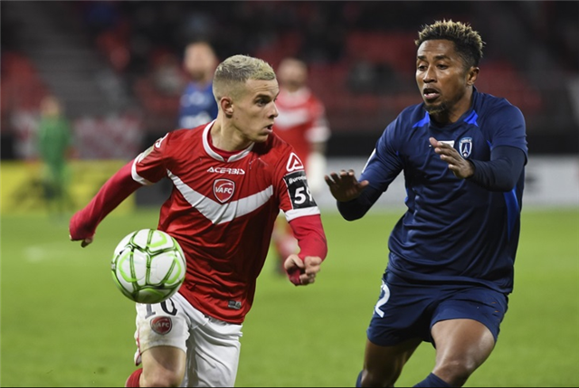 尼斯主场一球小胜瓦朗谢纳，积分榜保级形势稳定