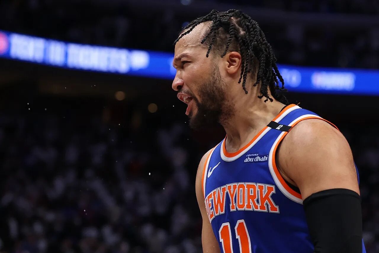 尼克斯队在加时赛中遗憾失利，被爵士队逆转的简单介绍