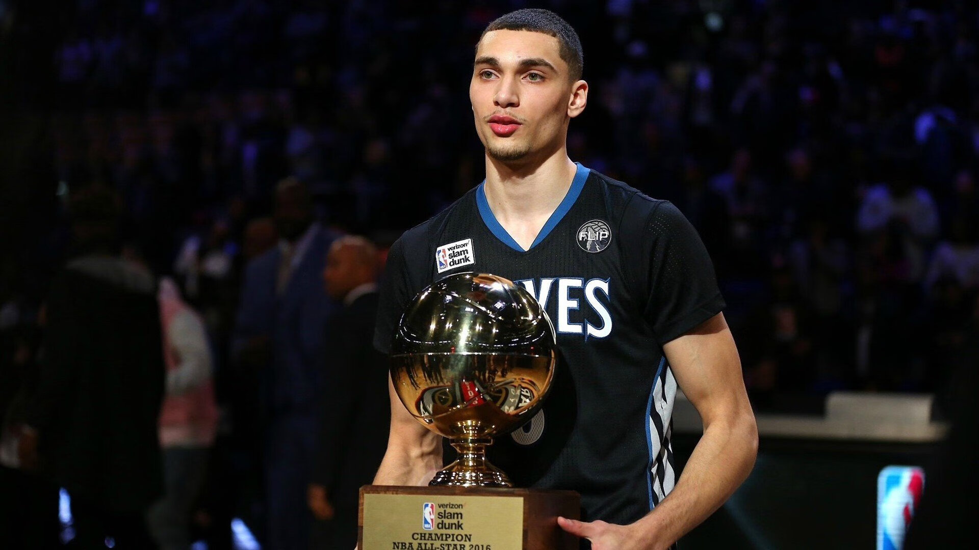 新秀炸裂!文班亚马献生涯之夜,库利巴利压哨绝杀掘金